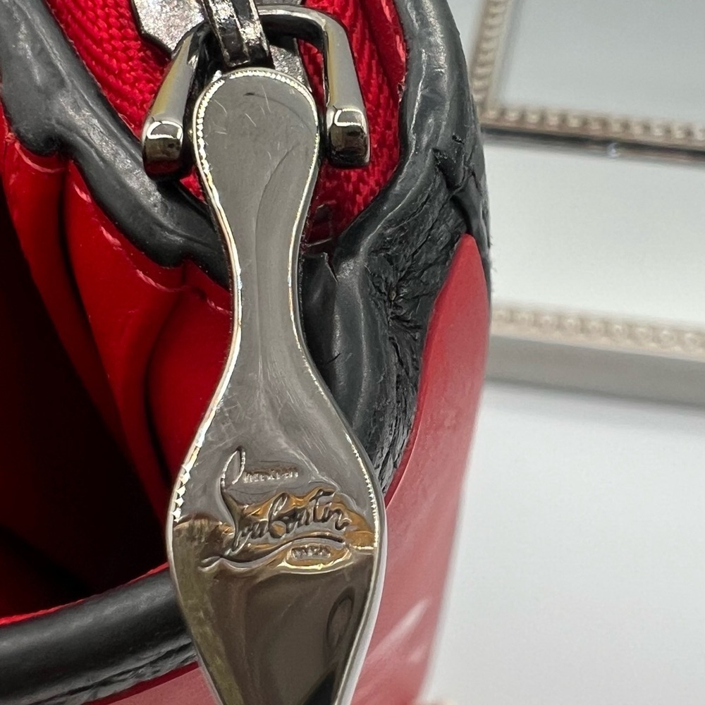 Christian Louboutin Authentic Calfskin Paloma Wallet - EUC - Picture 6 of 13